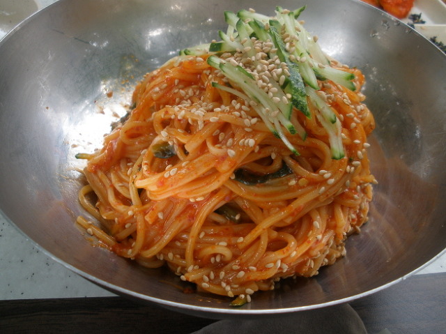 뚝방국수 이미지