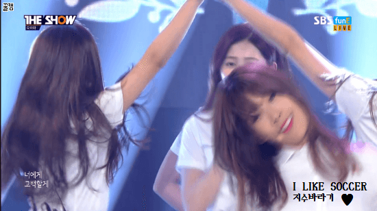 [다이아] 160712 더쇼 그길에서 gif | 인스티즈