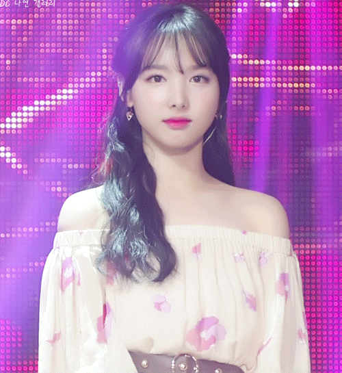 [트와이스] 서열9위 토끼언니 맏내 나연 짤들.jpg | 인스티즈