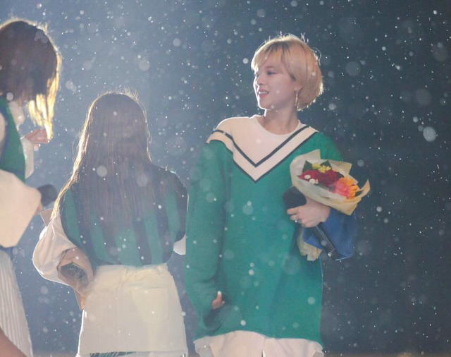 트와이스에서 단발한 이쁜애 정연이 | 인스티즈