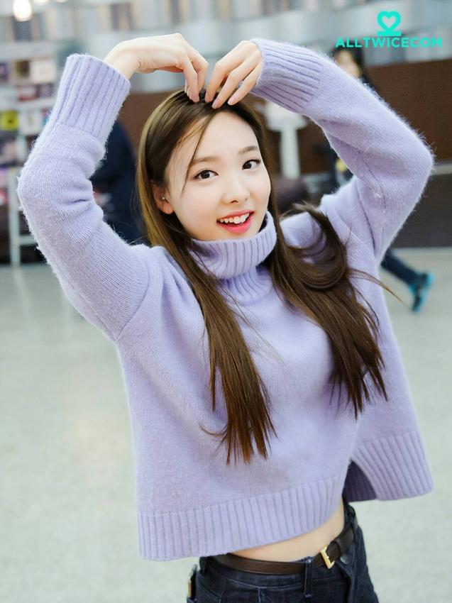 오늘밤 10시 트와이스 나연 개인브이앱 방송 | 인스티즈