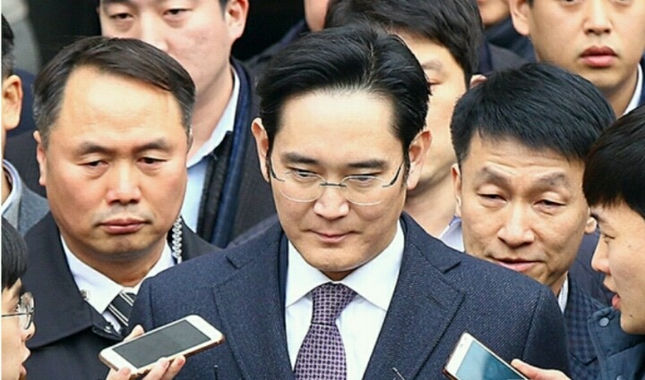 "탕수육 시켜줄게요" 특검 조사관 말에 이재용이 했다는 대답 | 인스티즈