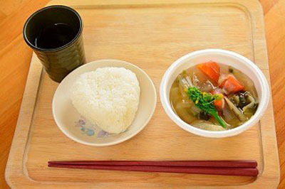 1000원에 제공되는 어느 일본대학교 학식 | 인스티즈