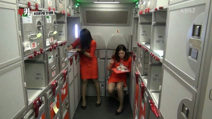 승무원들의 식사시간 | 인스티즈