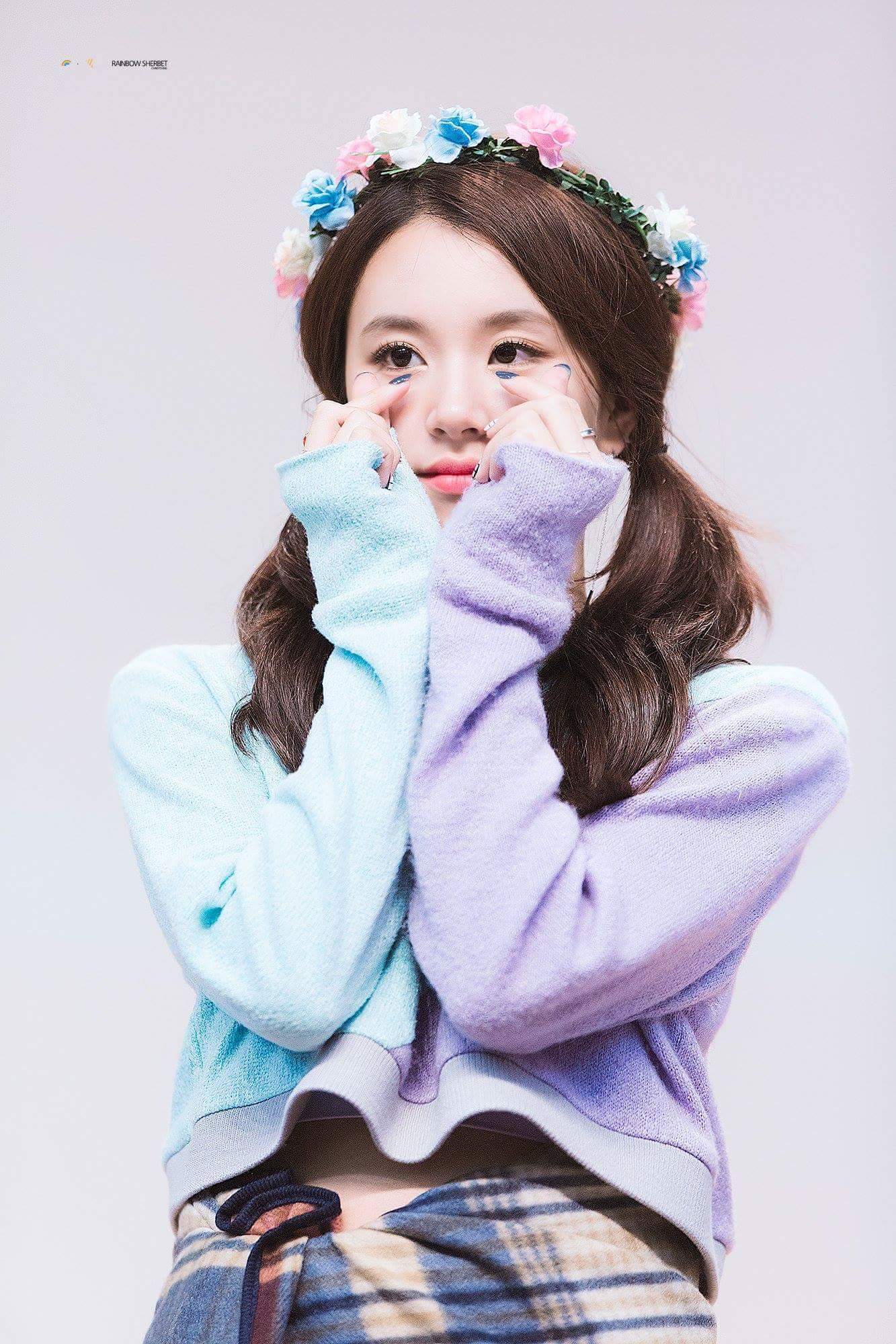 손채영 고화질 배경 사진.jpg | 인스티즈