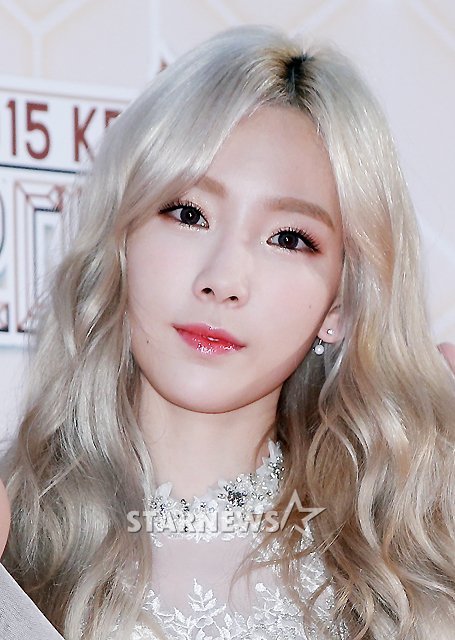 가요대축제 요정미 태연 레드카펫 .jpg | 인스티즈