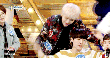 팬 아니어도 저장하게 되는 짤들.gif | 인스티즈