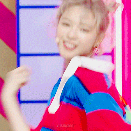 170223 엠카 knock knock 정연이 | 인스티즈