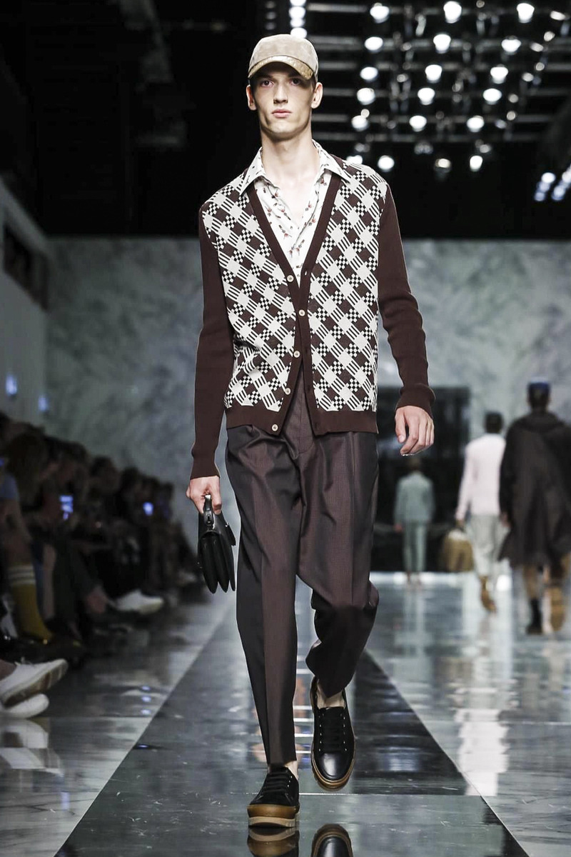 Fendi 2018 S/S 남성복 컬렉션 | 인스티즈
