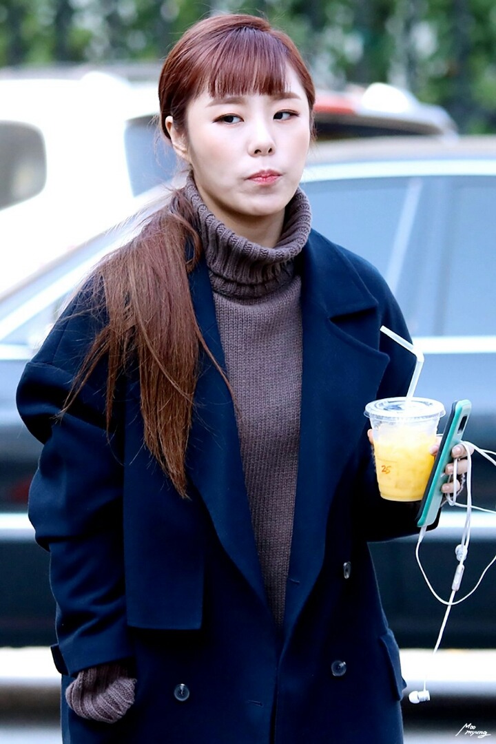 오늘자 마마무 휘인 | 인스티즈