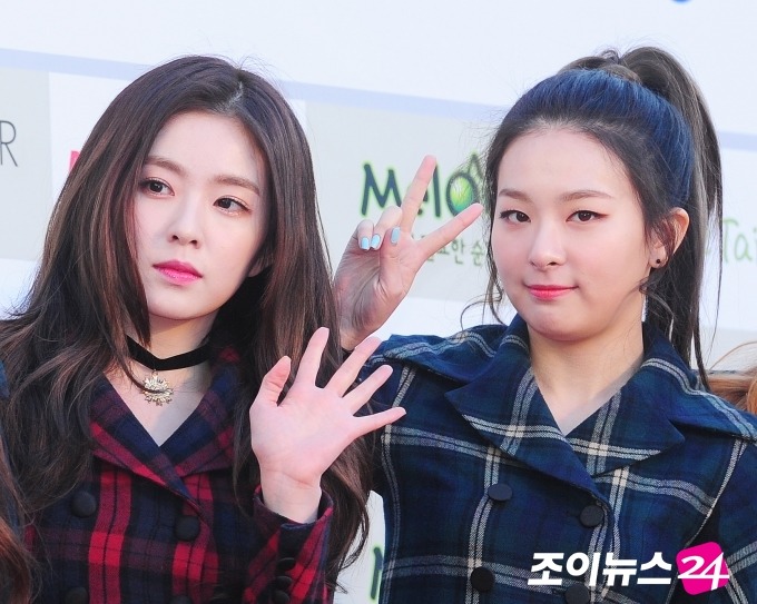 어두운 갈색으로 다시 돌아온 오늘자 아이린 | 인스티즈
