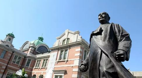 교수형 당하기 직전까지 그가 외쳤던 한 마디 | 인스티즈