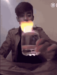 불붙인 술 마시다가 가랑이에 쏟은 남자.gif | 인스티즈