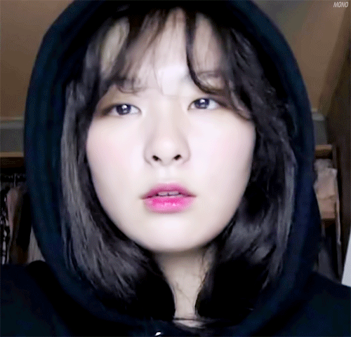 후드가 잘 어울리는 슬기.gif | 인스티즈