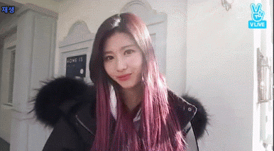 사랑스러운 매력이 있는 사나.gif | 인스티즈