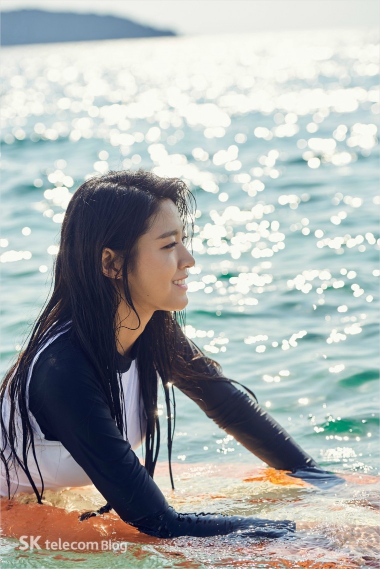 볼링치는 설현 | 인스티즈