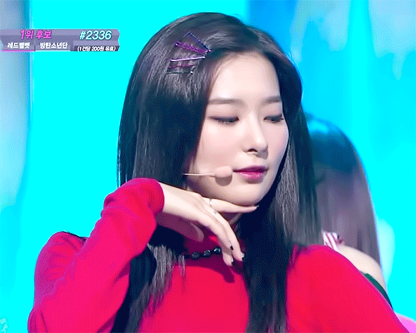 레드벨벳의 시작을 맡고 있는 슬기.gif | 인스티즈