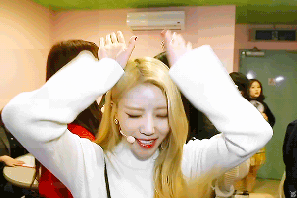 [러블리즈] 내년에는 스페인에 갈거라서 미주 | 인스티즈