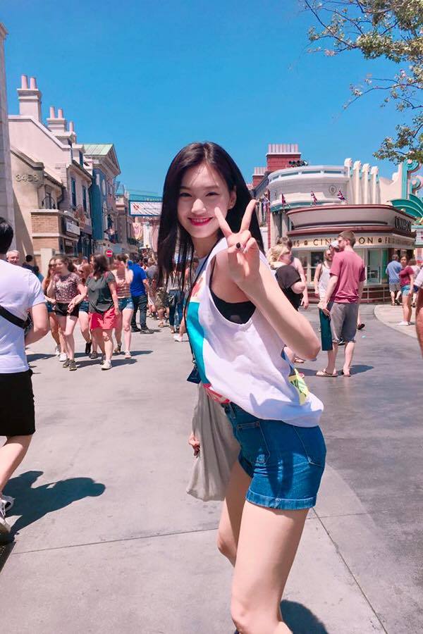 아이오아이 최유정과 김도연이 서로 찍어준 사진의 차이 | 인스티즈