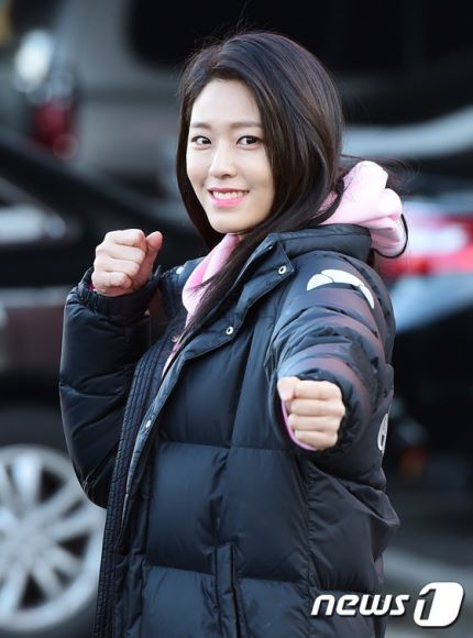 오늘자 AOA 설현ㄷㄷㄷ | 인스티즈