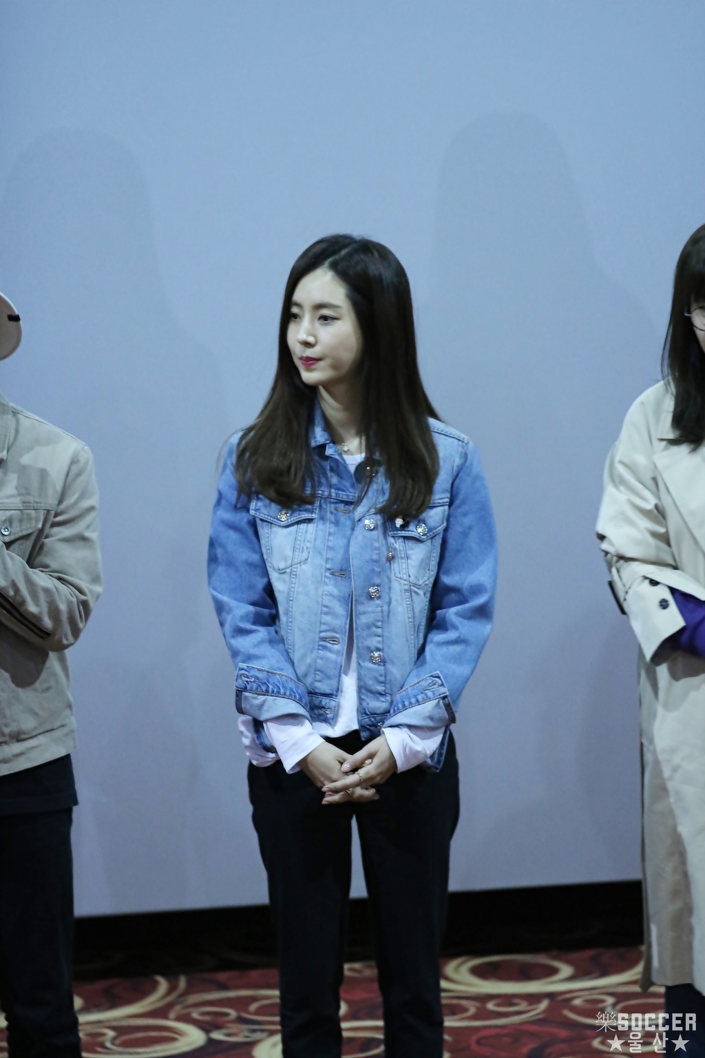 170319 비정규직 특수요원 울산 무대인사 한채아&강예원.jpg | 인스티즈