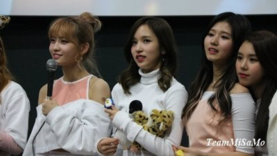 161108 건대 팬사인회 묘이 미나 | 인스티즈