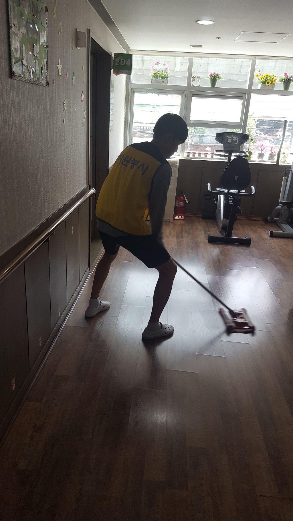윤금 이미지