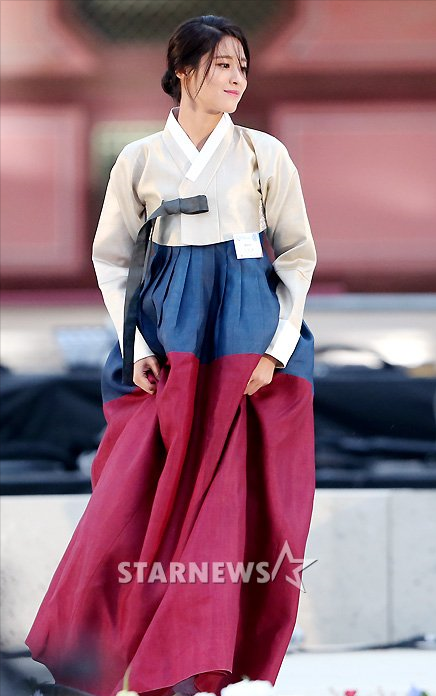 갓설현 | 인스티즈