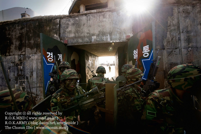 군시절 TV보다가 갑자기 전투력 상승할때.JPG | 인스티즈