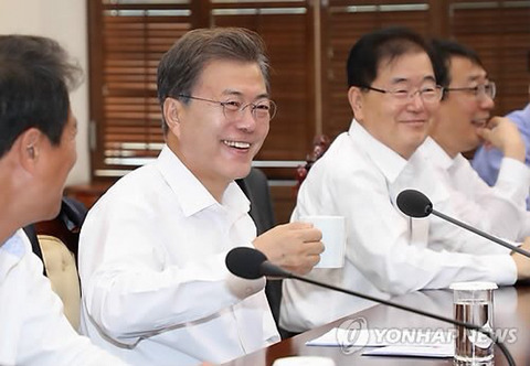 문재인 대통령님과 5부 인사 오찬 + 청와대 수석보좌관 회의.jpg | 인스티즈
