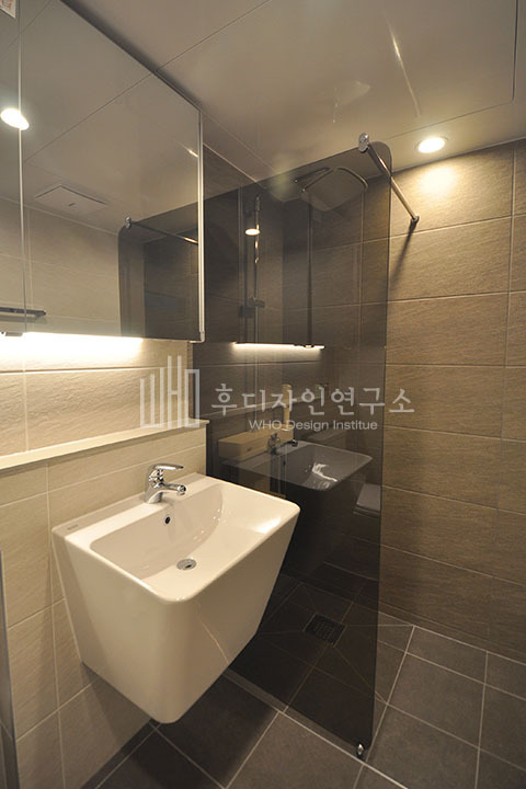 월드하우스 이미지