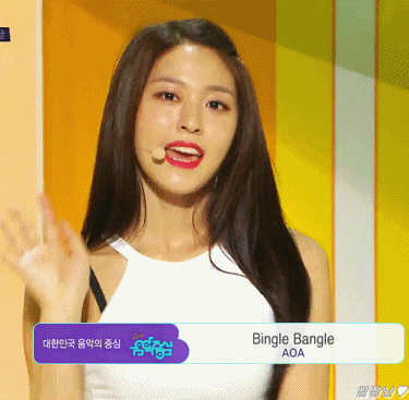 데이터주의] 지난주 쇼음악중심 설현.gif | 인스티즈
