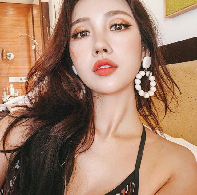 이비자 해안의 이사배.jpg | 인스티즈