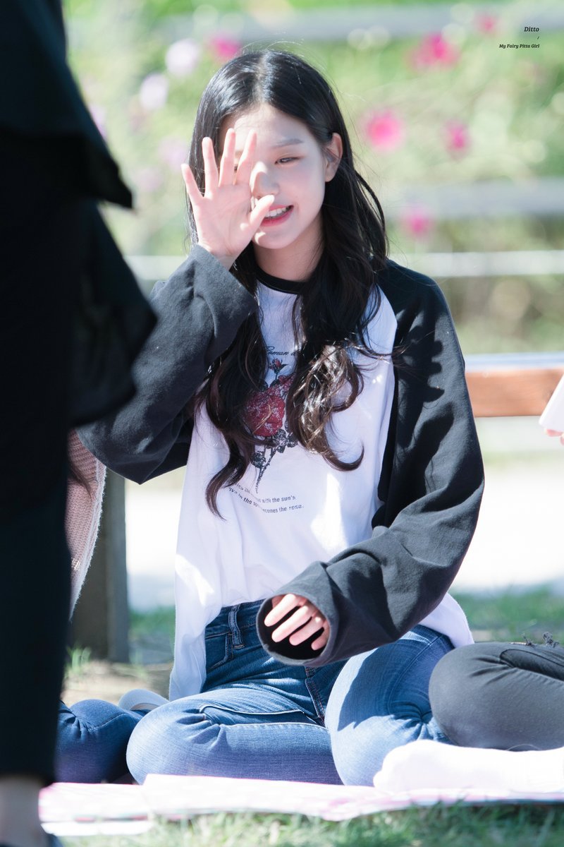 한강 나들이 다녀온 어제자 아이즈원 | 인스티즈
