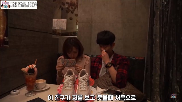 엘레베이터 방구몰카로 화제가 된 개그맨의 여자친구 생일 몰카(눈물주의) | 인스티즈