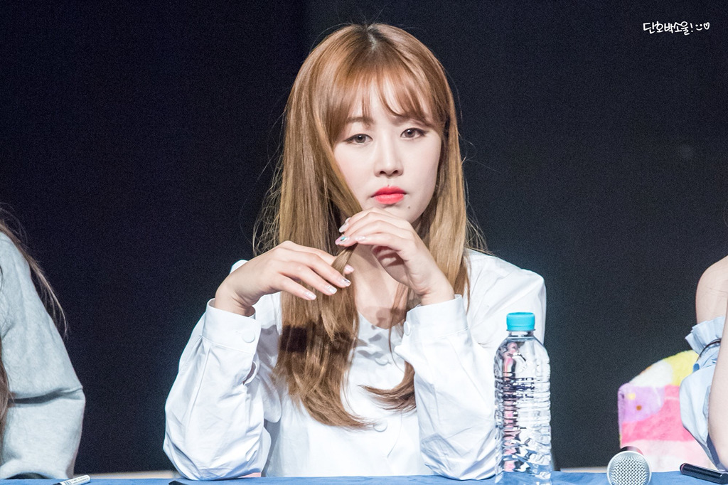 [러블리즈] 휴일이라 그런지 일이 별로 없어서 베이비소울 | 인스티즈