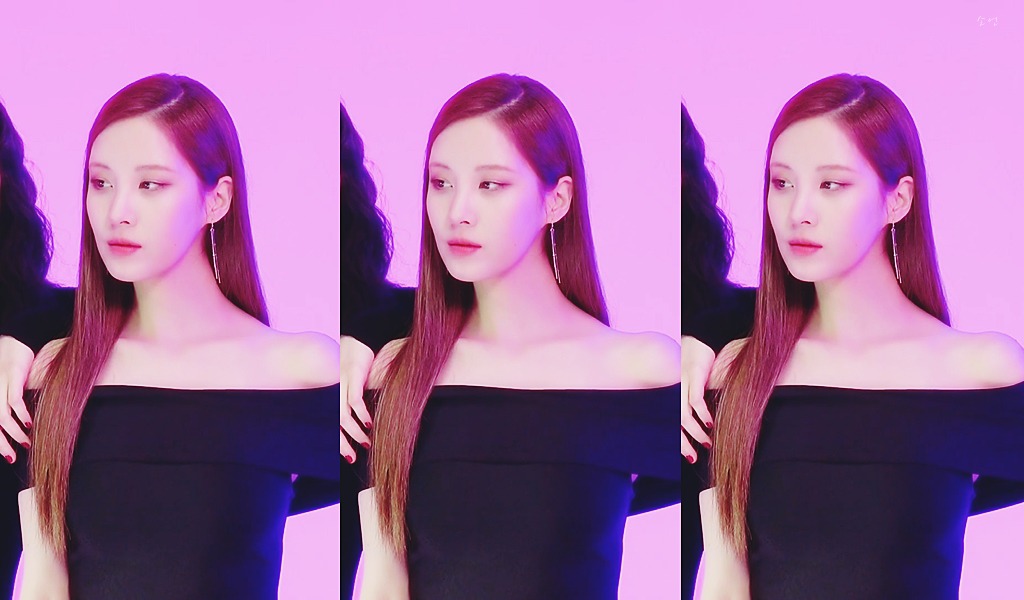 9962E7485F5A8199049FC4