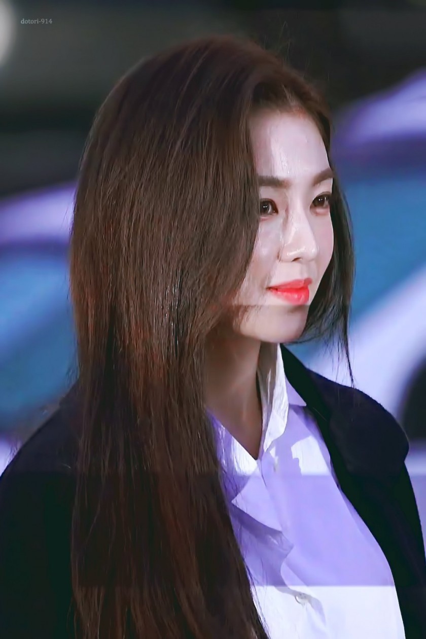뮤뱅출근 조이 아이린 | 인스티즈