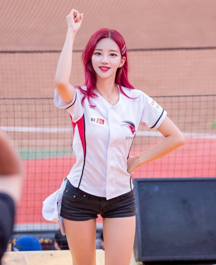 kt위즈 치어리더 김진아 | 인스티즈