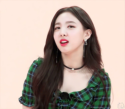 아이돌룸에서 겁나 이쁘고 귀엽고 섹시하고 다 해버린 나연이 | 인스티즈