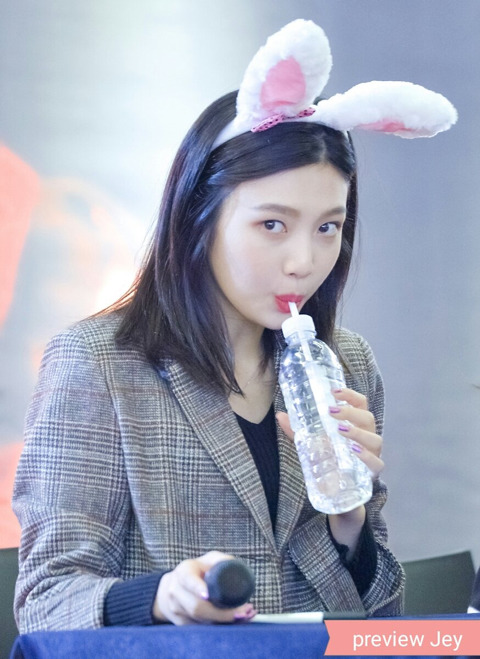 큐티와 섹시 둘 다 마스터한 레드벨벳 조이.jpgif | 인스티즈