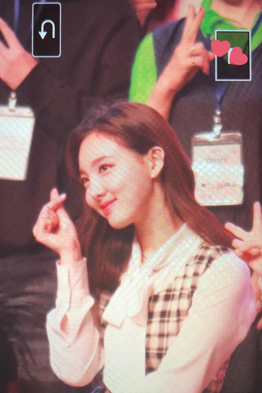 넘나 좋은 나연이 옆모습 | 인스티즈