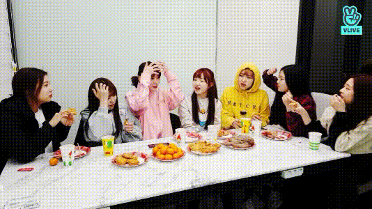 사쿠라 이마 디스하는 은비와 예나 움짤 | 인스티즈