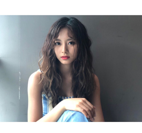헤어 완벽 미모 완벽했던 이틀전 트와이스 쯔위 | 인스티즈