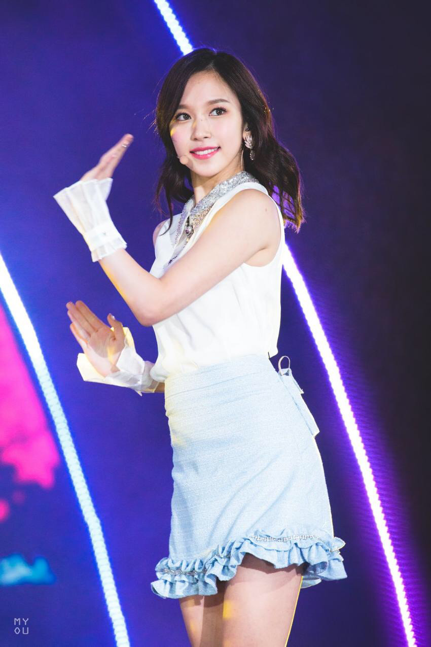 미나리~❤️💕 feat. 170113 골든디스크 Cheer Up+TT &amp; Encore | 인스티즈