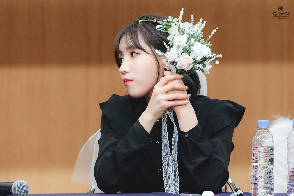 [러블리즈] 12시간을 자니 피로가 많이 회복된 것 같아서 명은이 | 인스티즈