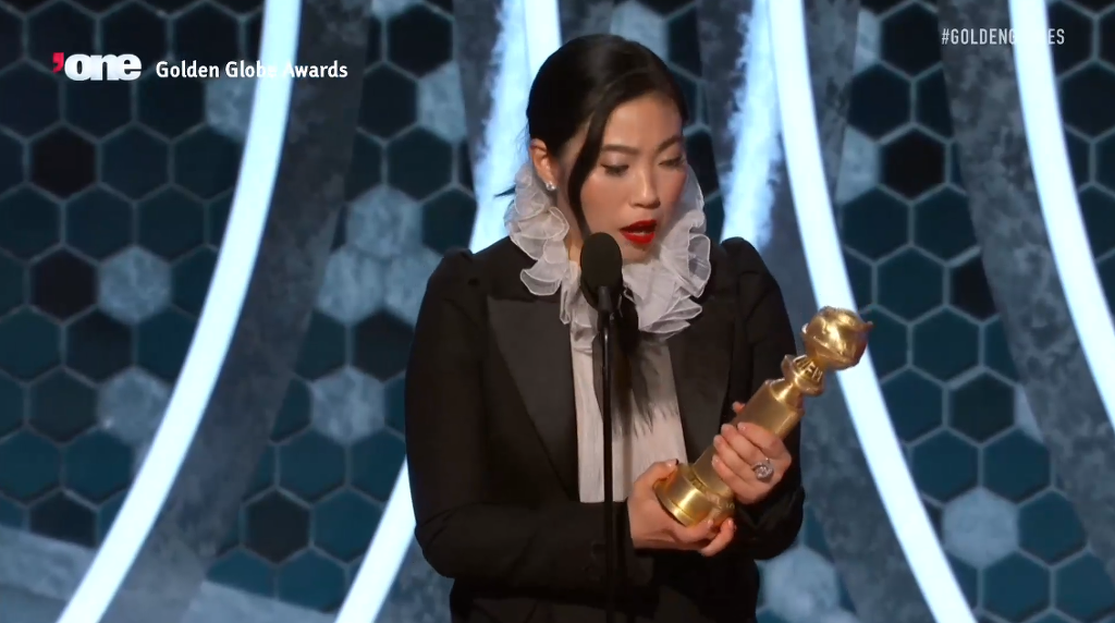 아콰피나 - 2020 골든글로브 영화 뮤지컬-코미디 여우주연상 | 인스티즈