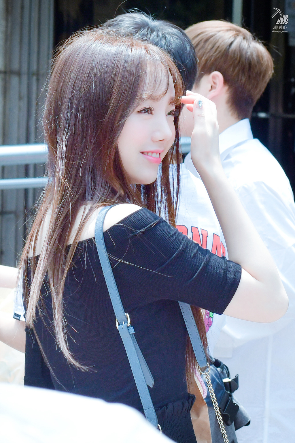 [러블리즈] 토요일 출근은 힘빠지는 것이라서 케이 | 인스티즈