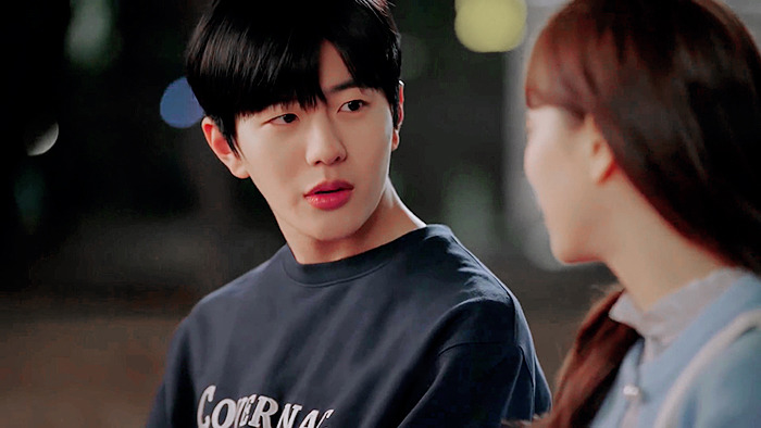 기억해..? 복도에서 떠들다.. 같이 혼나던 우리 둘... 기억 조작이 따로 없는 하이틴 웹드 | 인스티즈