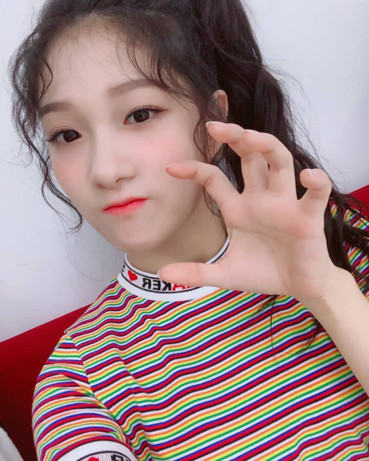 안경이 잘어울리는 아이돌 | 인스티즈